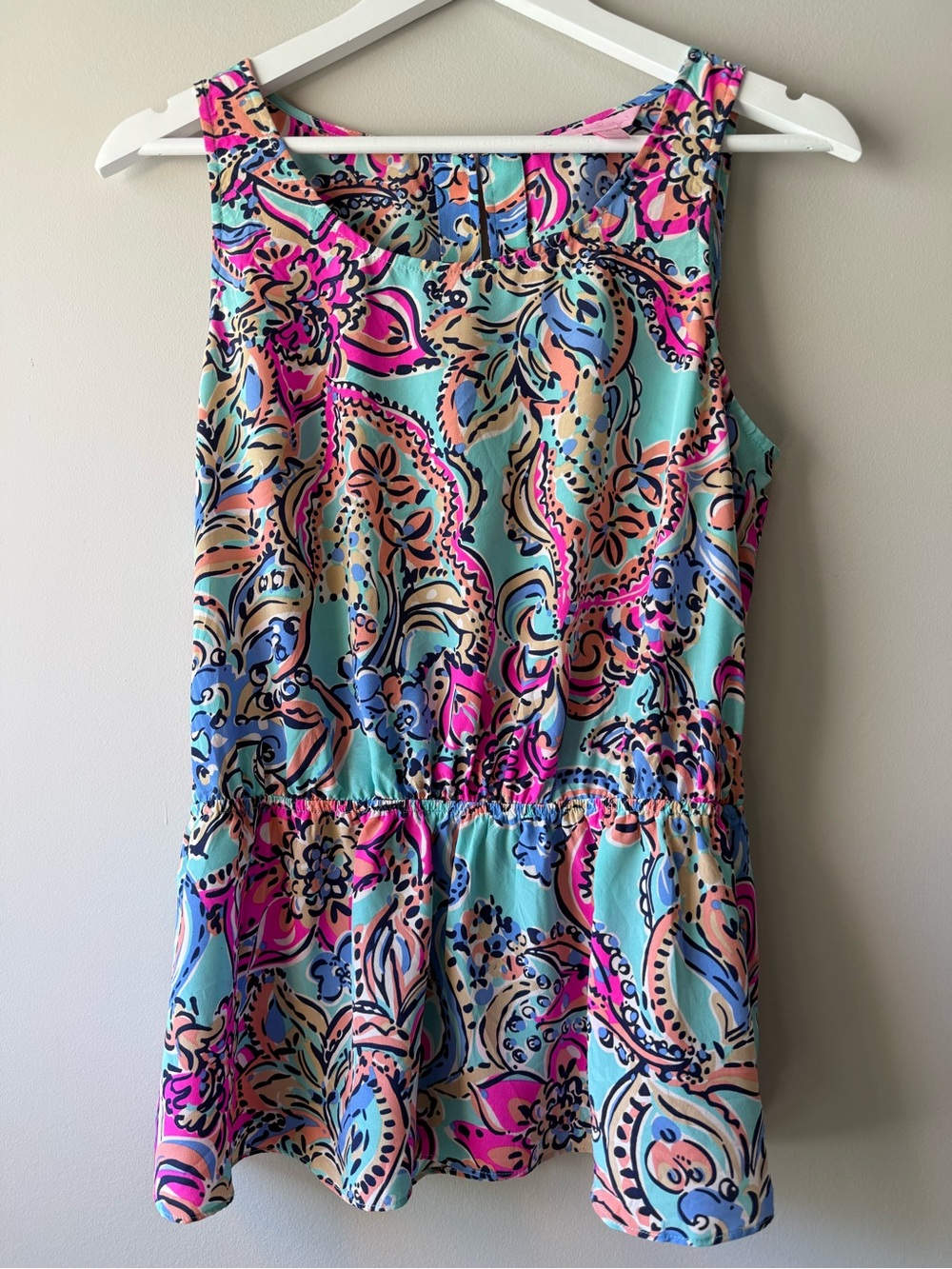 Lilly Pulitzer Dune Top Mambo Pink Amuse Bouche Silk M